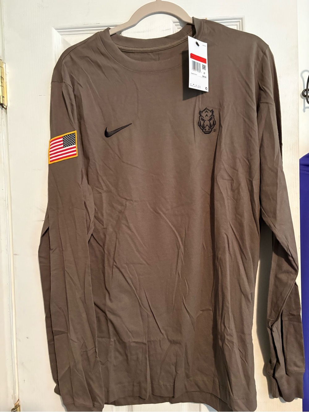Nike Men's Long Sleeve Crew Shirt - Olive